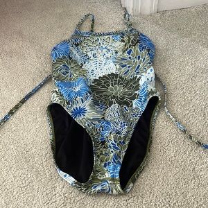 Jackson 4 full piece jolyn size 26